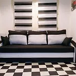 Good Located Apartment Subway U6 Wohnung