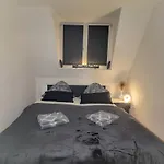 Good Located Apartment Subway U6 Wohnung